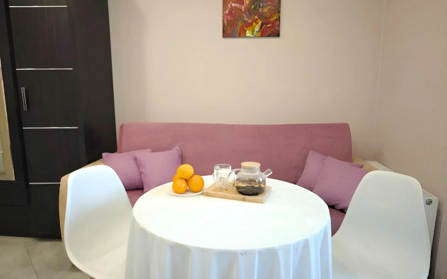 Studiya Zhk Gollivud Flat