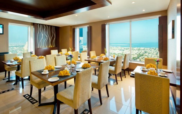 Апартаменты Emirates Grand Hotel Apartments