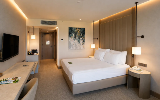 Отель Mirage park resort