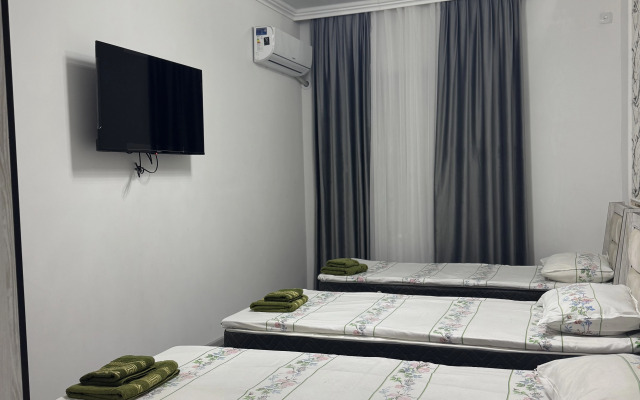 Mar.s Guest House