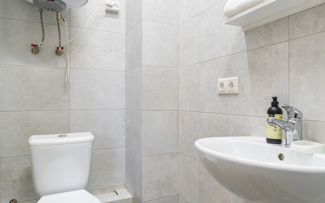 S Panoramnym Balkonom ot LetoApart Apartments