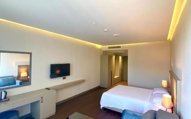 Alice Hotel Antalya