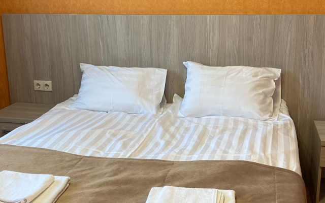 Na Ivovom 27 Guest House