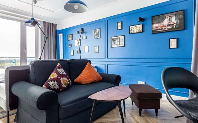 Квартира на набережной с видом на реку