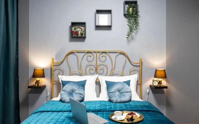 Na Oktyabryskoy Naberezhnoy 34k2 Apartments