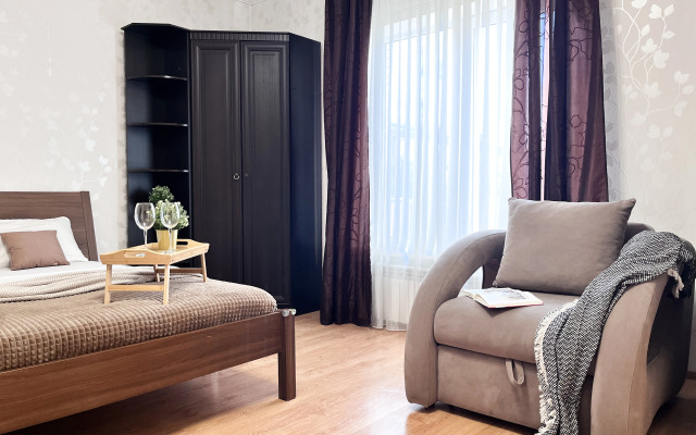 Prostornaya Kvartira V Tsentre Apartments