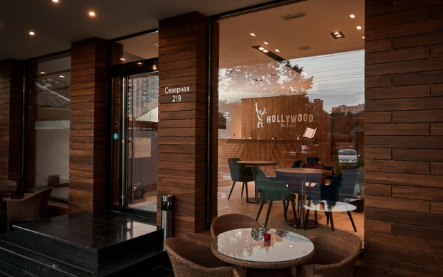 Hollywood De Luxe Hotel