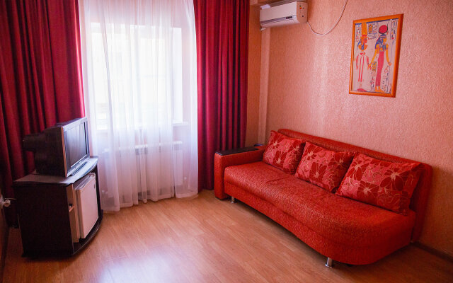 Aleksandrovskij Hotel
