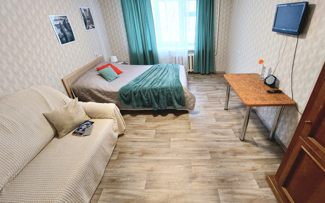 Komfortny Ekonom v Zelenoy Rosche Flat
