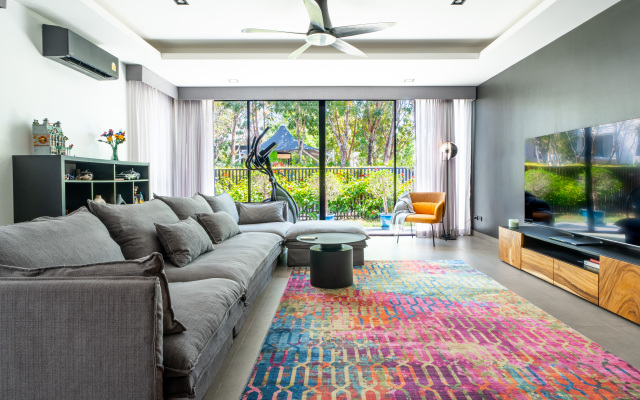 Laguna Park 4BR with Pool by NLA Villa