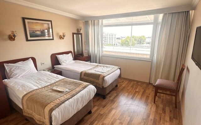 Akyildiz Hotel