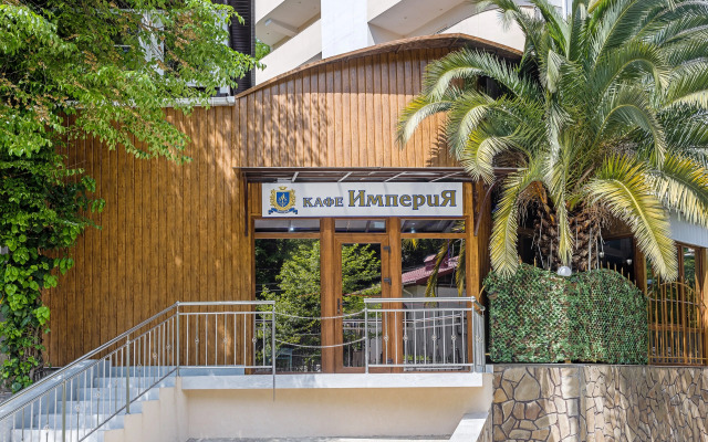 Imperia Hotel