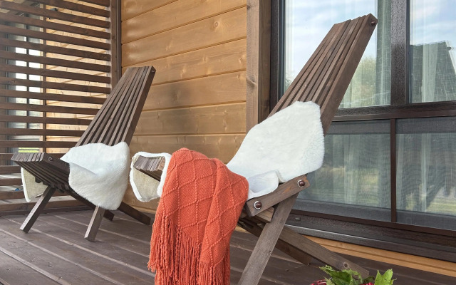 Частный Дом На Берегу Реки