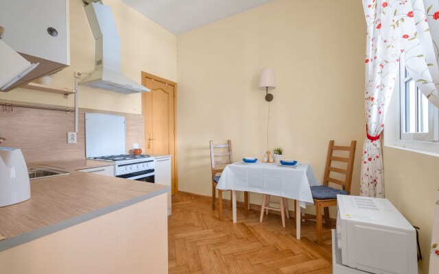 Flat s Panoramnym Vidom na Vasilyevskom Ostrove