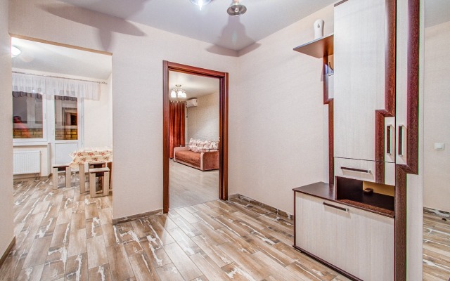 Uyutnaya Kvartira V Delfine Apartments