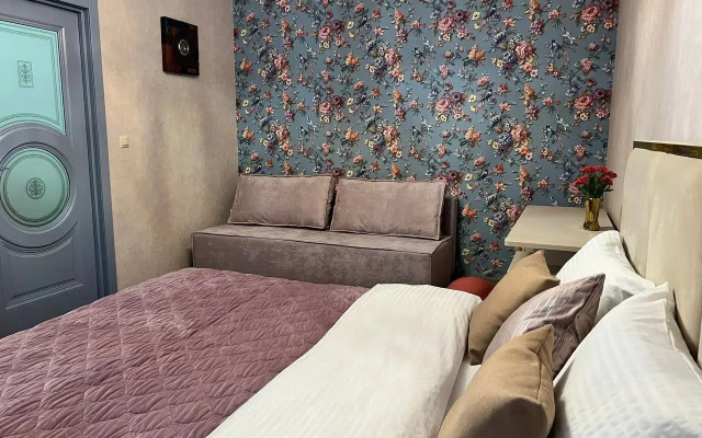 Eksklyuzivnye GALAAPART u Parka Pobedy Apartments