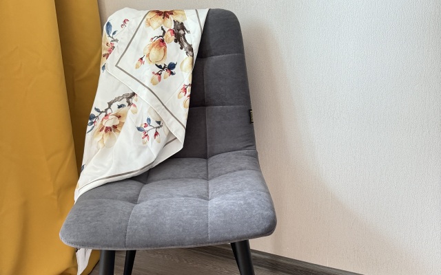 Studiya V Teplykh Ottenkakh Flat