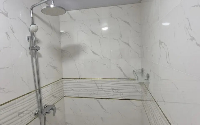 Samarkand Imron Hotel