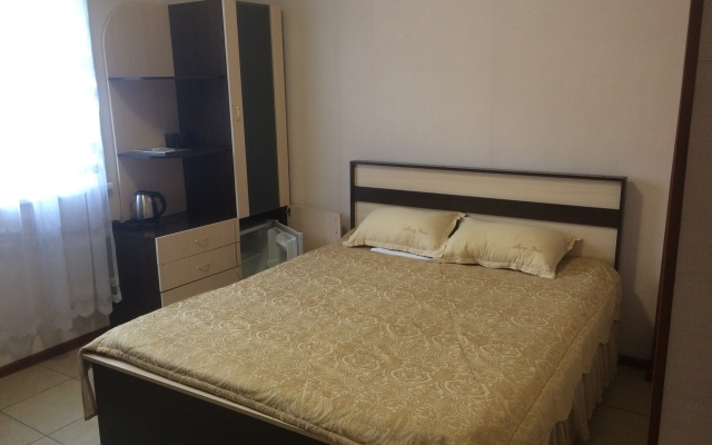 Отель Белый камень