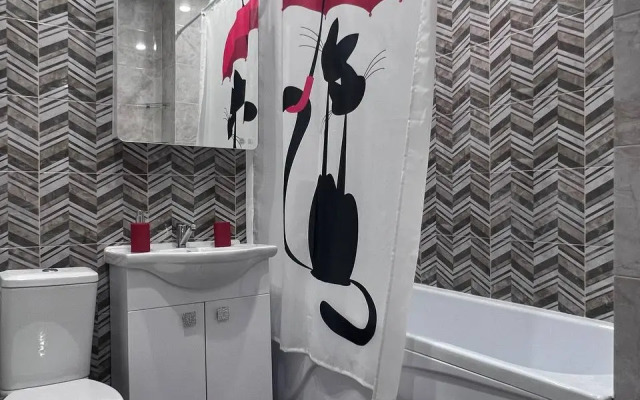 Апартаменты еЖИВИка Автомобилистов 13