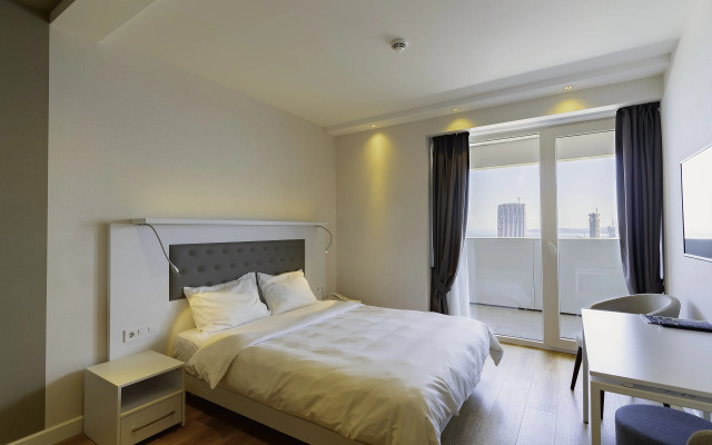 Alliance Palace by Grand City Apartment Hotel