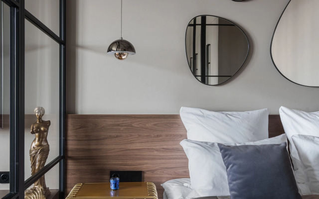 Nesterov Premium klassa - Vysshiy pilotazh komforta Flat