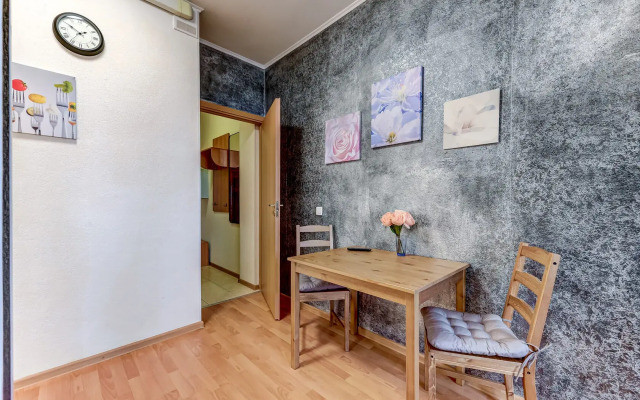 Parusa Na Kolomyazhskom Flat