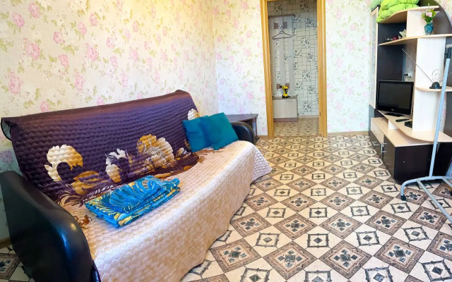 Квартира В 10минутах от площади Победы аэропорта и вокзала.