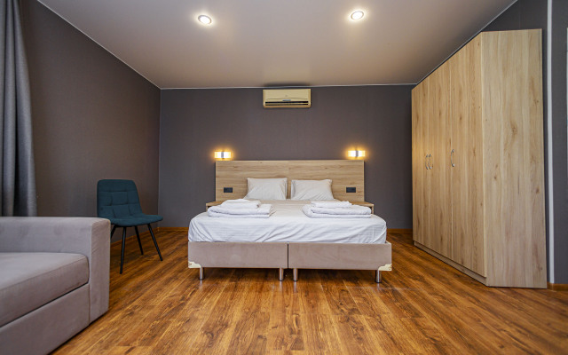 Yuzhny Guest house