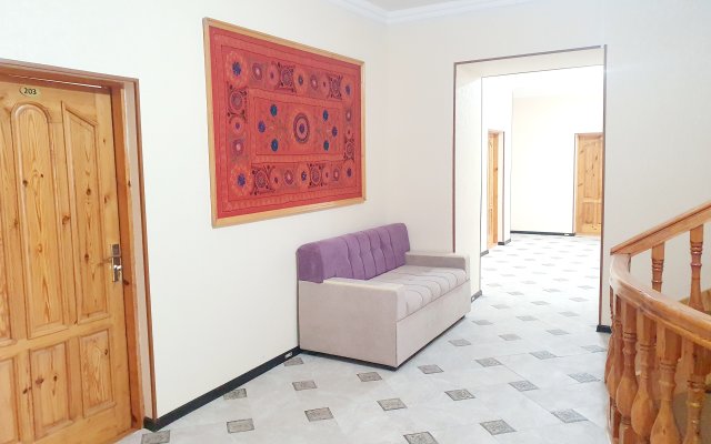 Qamar Hotel