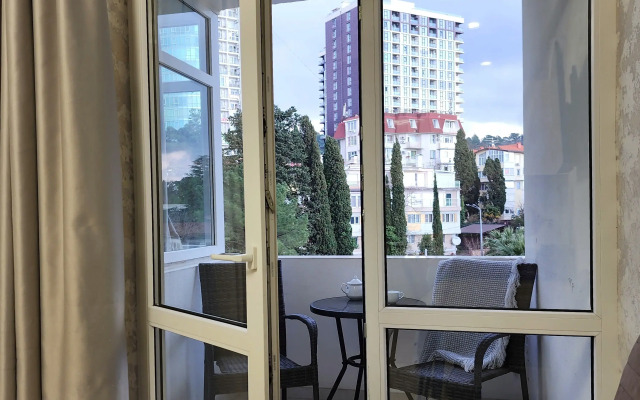 Апартаменты с Видом на Море в Центре Сочи