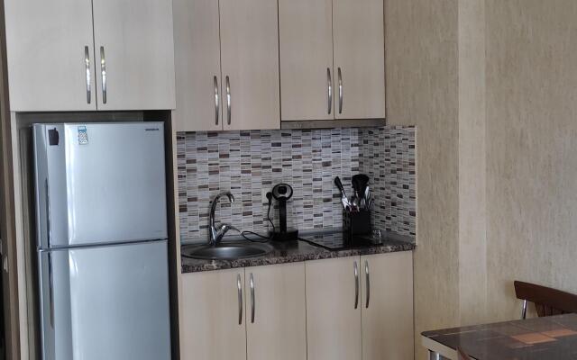 Lux Apart 2komn Apart-Hotel