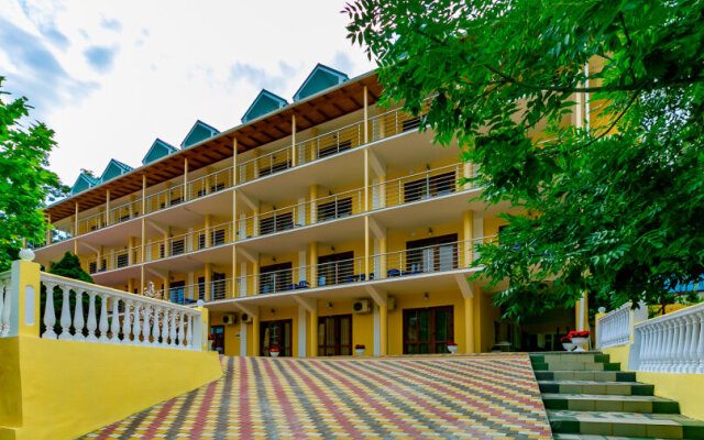 Mariya Hotel