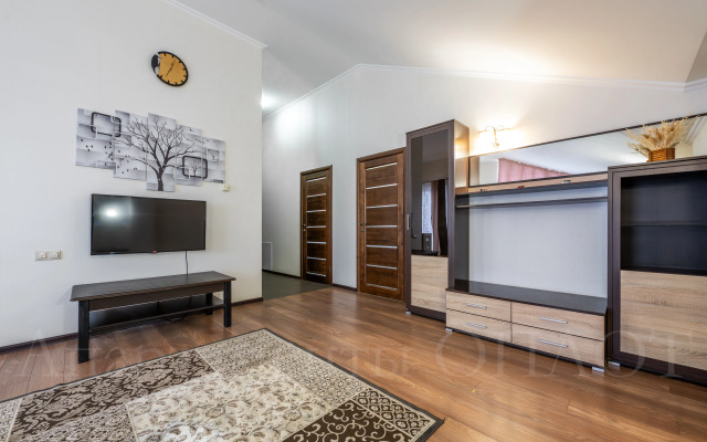 Апартаменты Оплот - Видовые с двумя спальнями 9