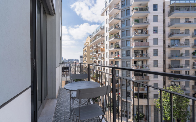 Blueground at Florentin ID25 Apartments