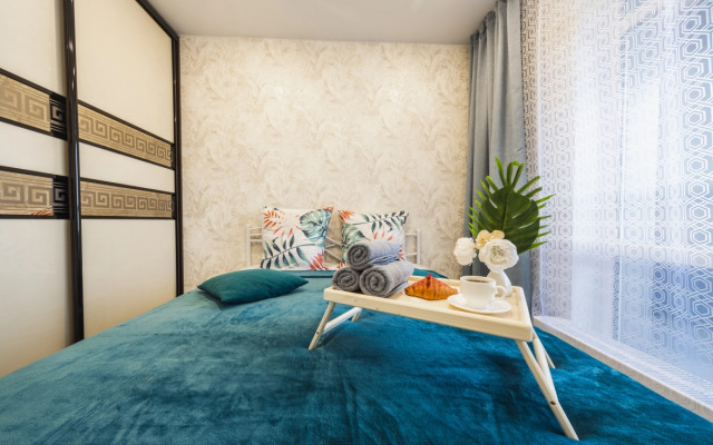 Апартаменты Комфортные двухкомнатные возле ТРЦ Планета 1