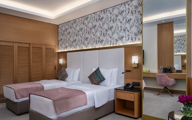 Qafqaz Riverside Hotel