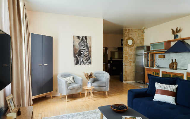 Квартира GM Apartments Модная Трехкомнатная на Патриарших