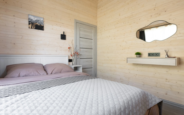 Частный Дом на Границе с Лесом