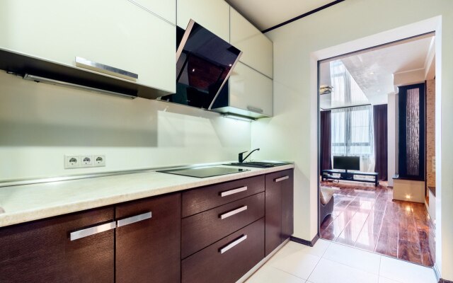 Komarova 12 Flat
