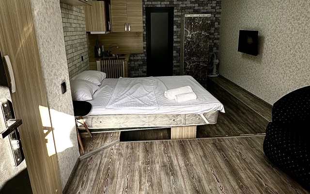 Tikhoye mesto v tsentre Apartments