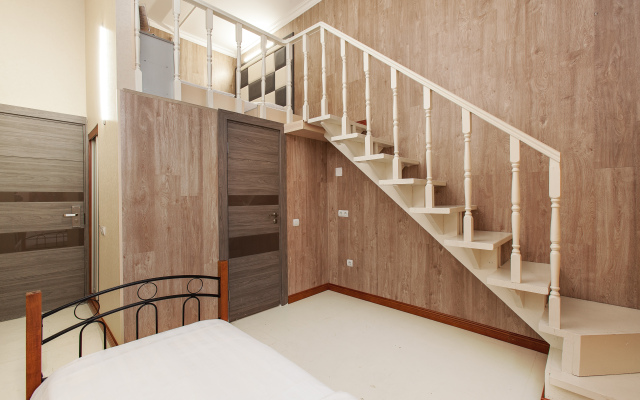 Shodnenskaya Crocuss Mini-Hotel