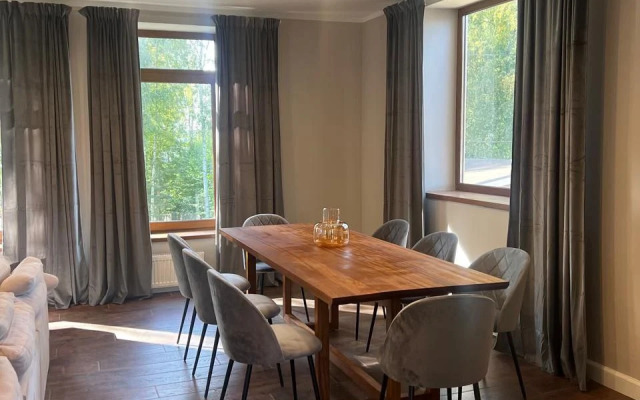 Вилла Коттедж 200 м2 на Участке 15 Соток