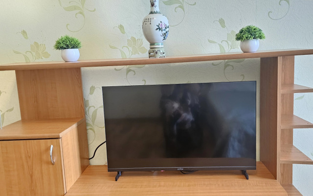 Prostornaya Dvukhkomnatnaya Na 10 Etazhe Flat