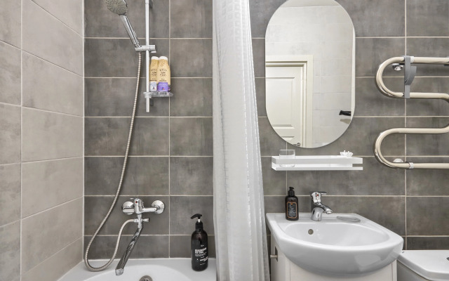 Апартаменты Myhome Yourhome на Богатырском проспекте 45