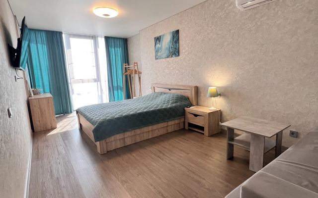 S Vidom Na More Na 19 Etazhe Flat