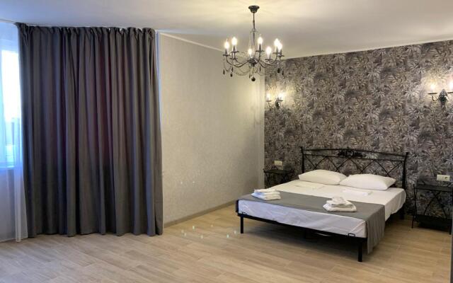 Uyutny taunkhaus 100 m2 Guest house