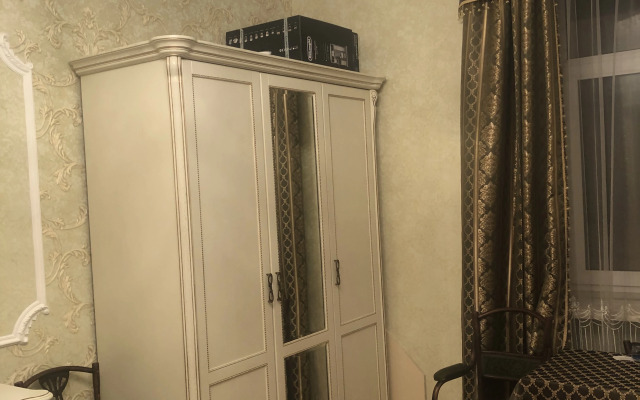 Квартира в Историческом Центре Санкт-Петербурга. Дом Театрального Работника