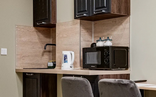 Апартаменты 4 Комфортно И Точка на Симферопольском бульваре 16к1