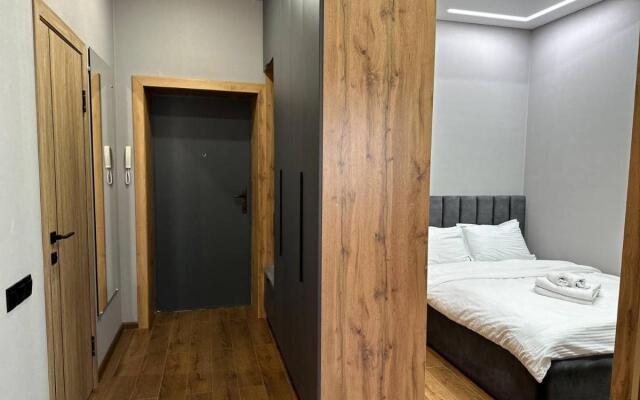 Seven City Apartment hotel